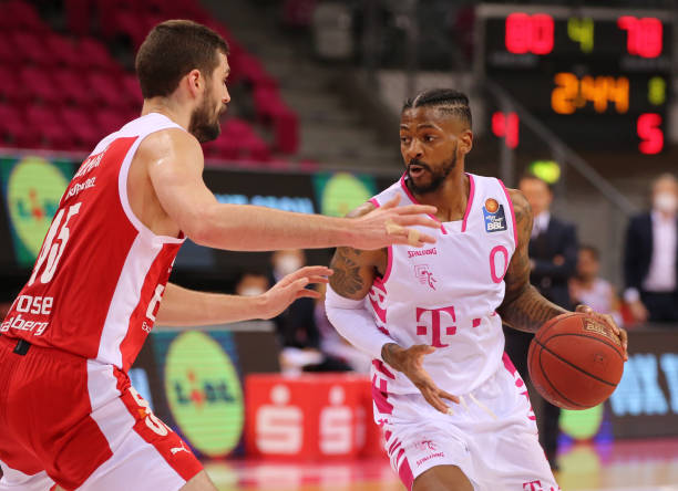 在安菲尔德 在安菲尔德