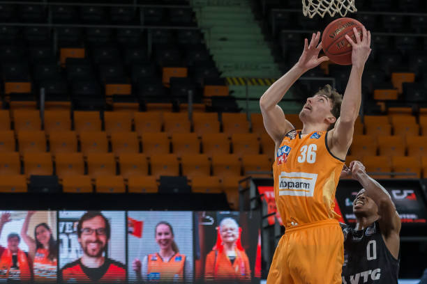 淘汰林昀儒 淘汰林昀儒