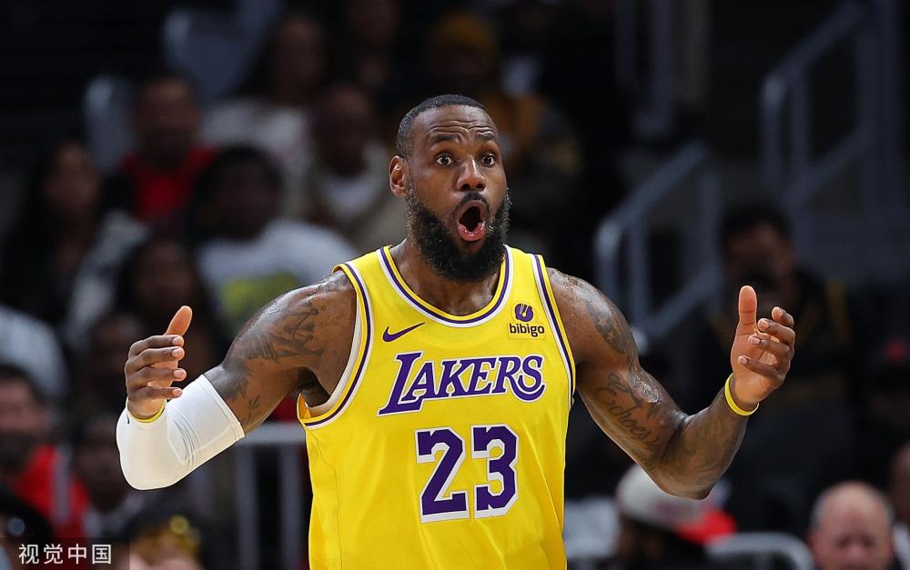 不少年轻球 不少年轻球